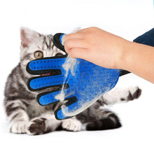 Load image into Gallery viewer, Glove For Grooming Your Dog