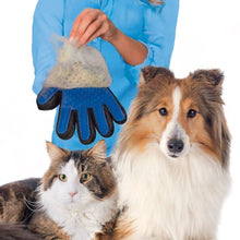 Load image into Gallery viewer, Glove For Grooming Your Dog